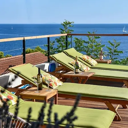 别墅 4 Bedrooms Hvar Located 100m From The Sea And 1,5 Km From Hvar Old Town 赫瓦尔