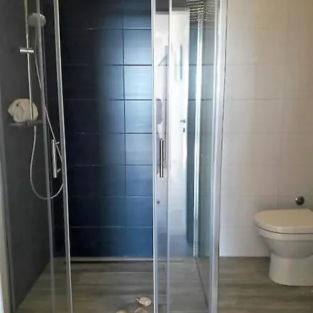 4 Bedrooms Hvar Located 100m From The Sea And 1,5 Km From Hvar Old Town * 赫瓦尔