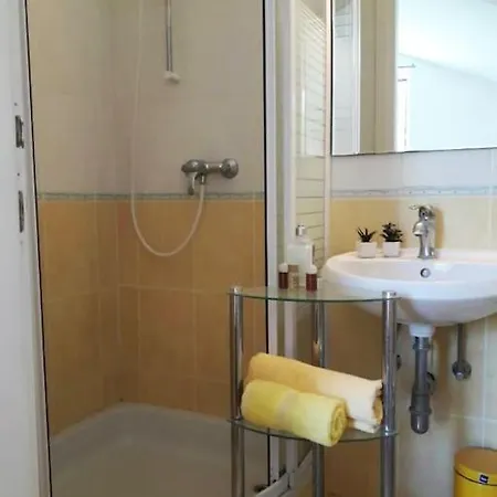 别墅 4 Bedrooms Hvar Located 100m From The Sea And 1,5 Km From Hvar Old Town 赫瓦尔